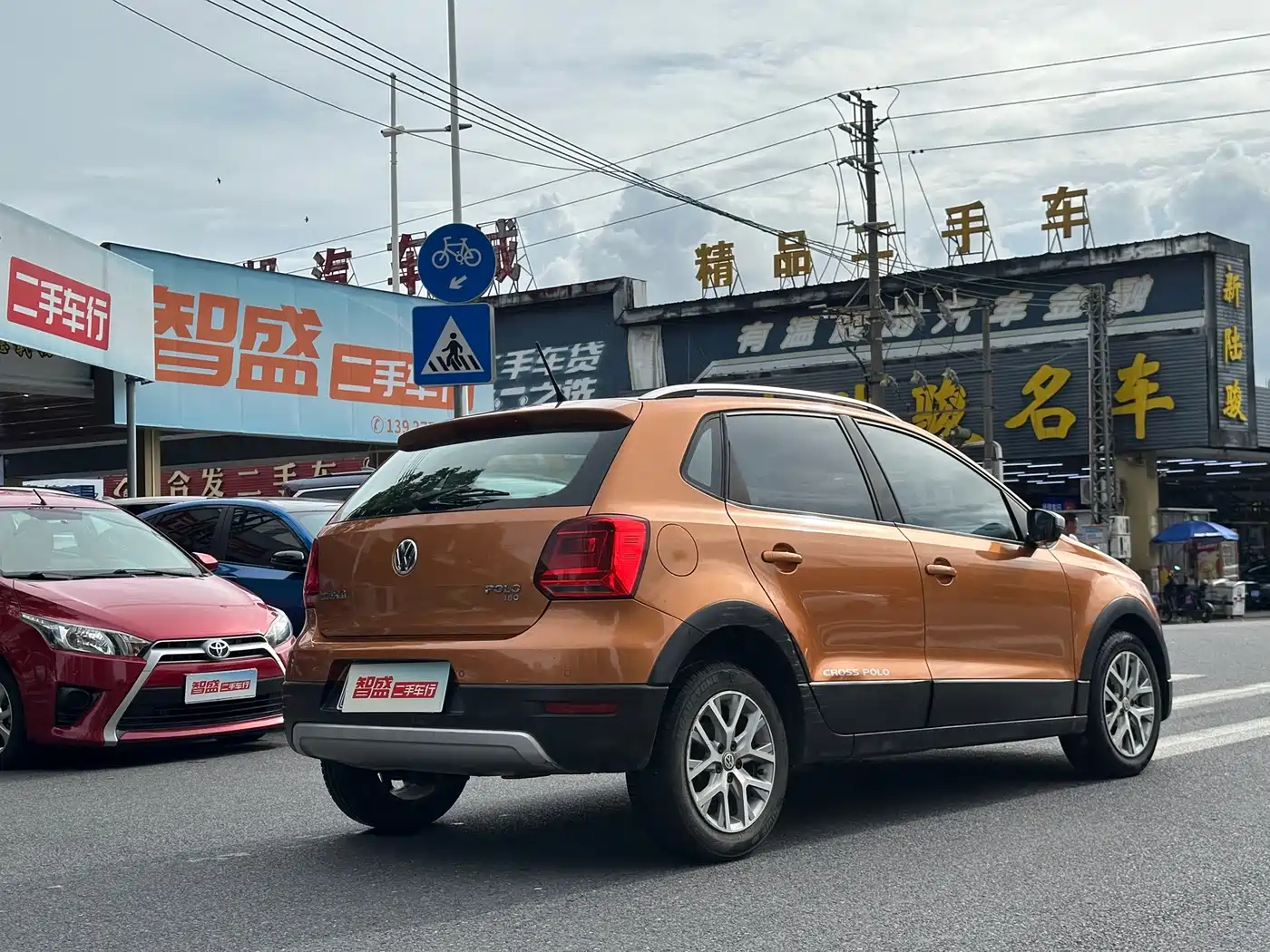 Volkswagen Polo 2016 2016 1.6L Cross Polo Automatic