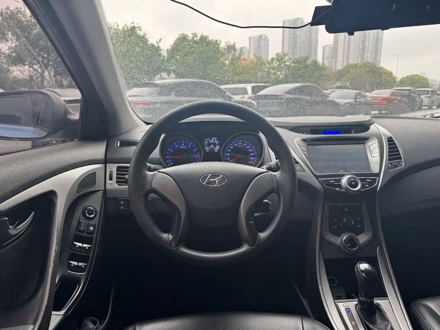Hyundai Langdong 2012 1.6L Automatic Fashion фото 12