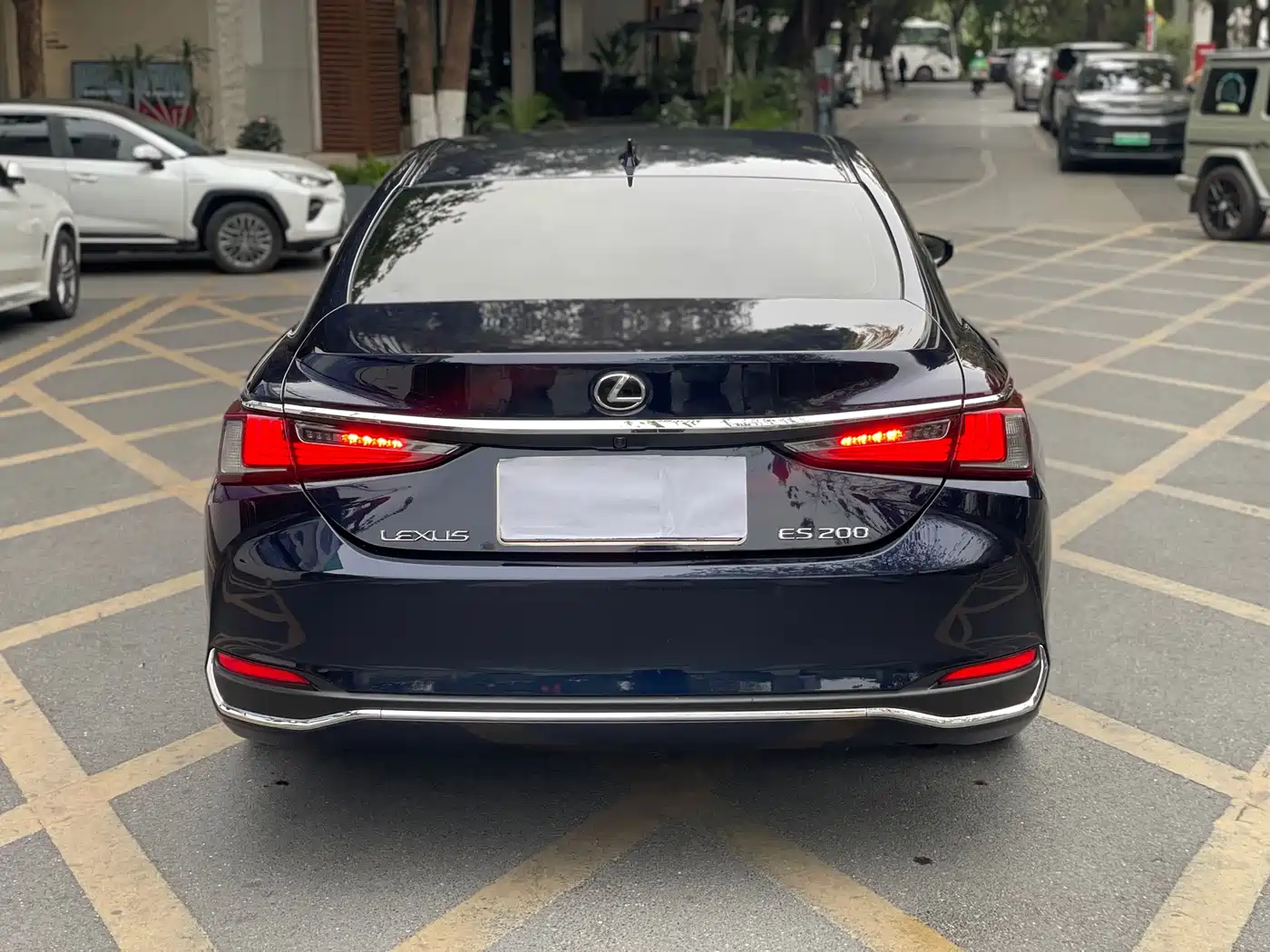 Lexus ES 2018 200 Excellence Edition China V фото 5