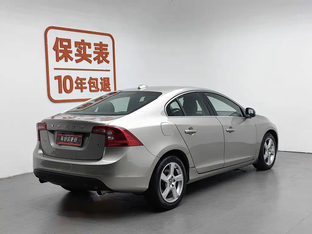 Volvo S60 (Import) 2013 2013 Model T5 Comfort Edition