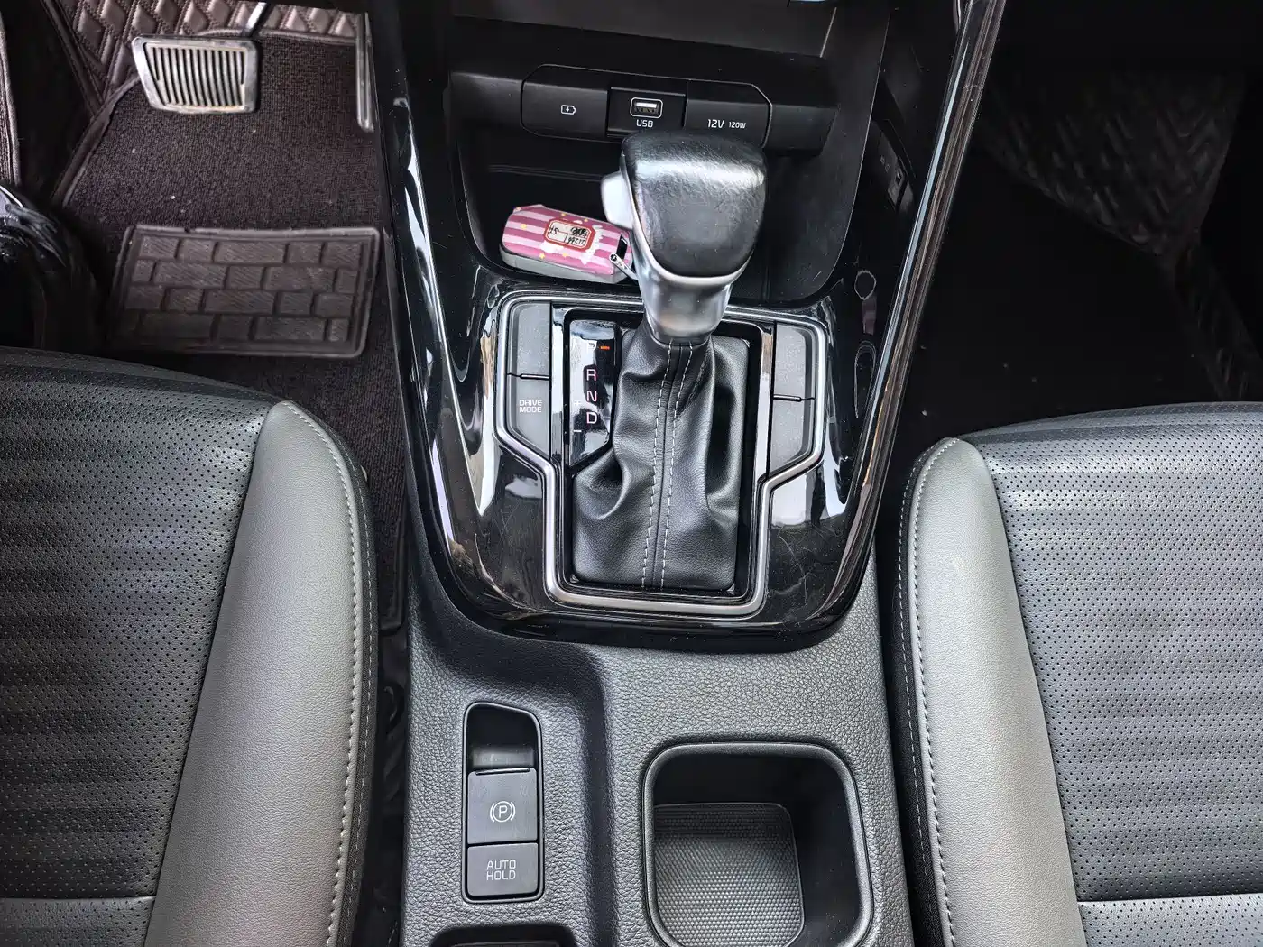 Kia Sportage 2019 2.0L Automatic Smart Luxury Edition фото 15