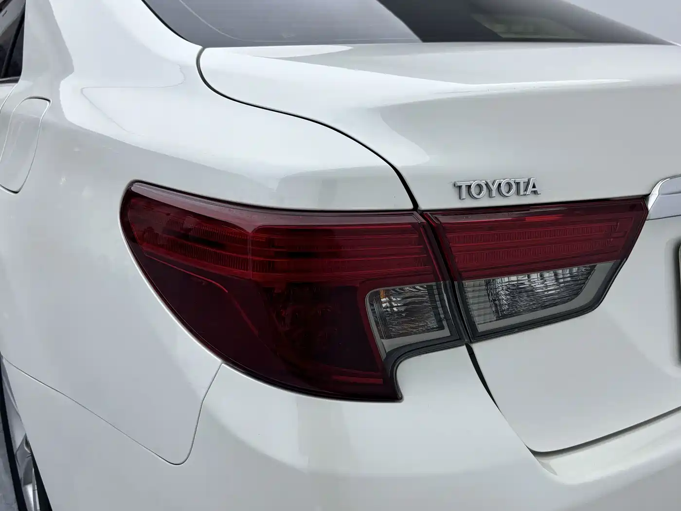 Toyota Reiz 2016 2013 2.5S Elite Edition