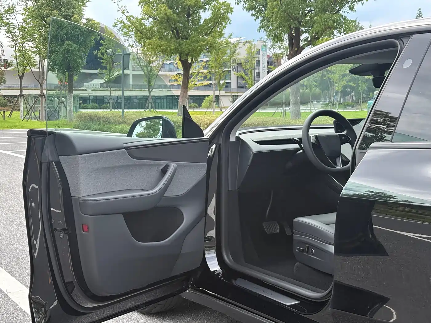 Tesla Model Y 2026 2026 Long Range Rear-Wheel Drive