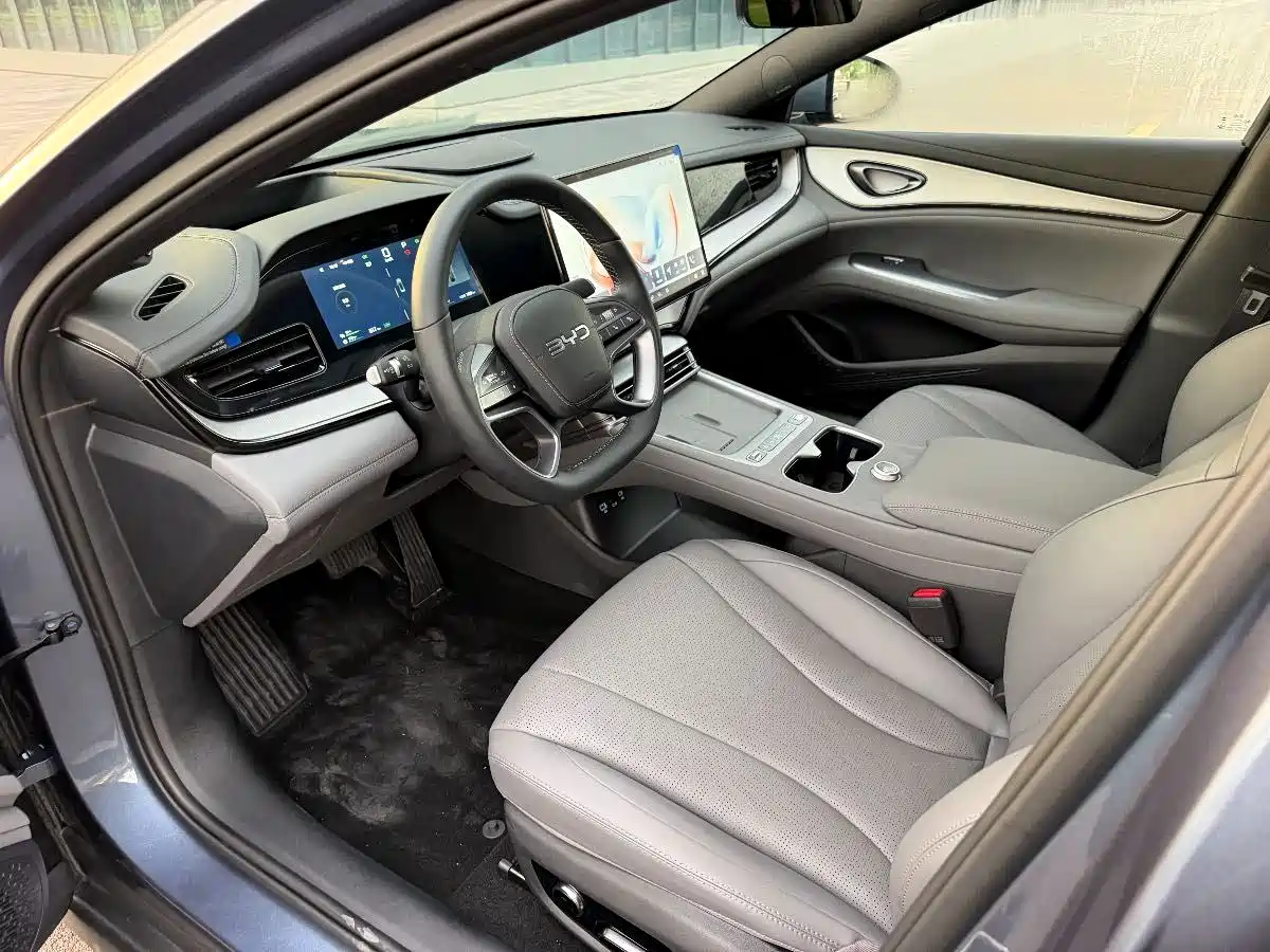 BYD Seal 07 DM-i 2025 2026 DM-i 1.5T 230km Flagship