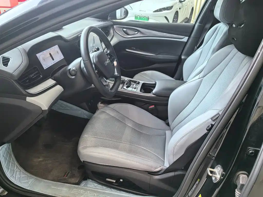 BYD Seal 2024 2023 DM-i 1.5L 121km Elite Edition
