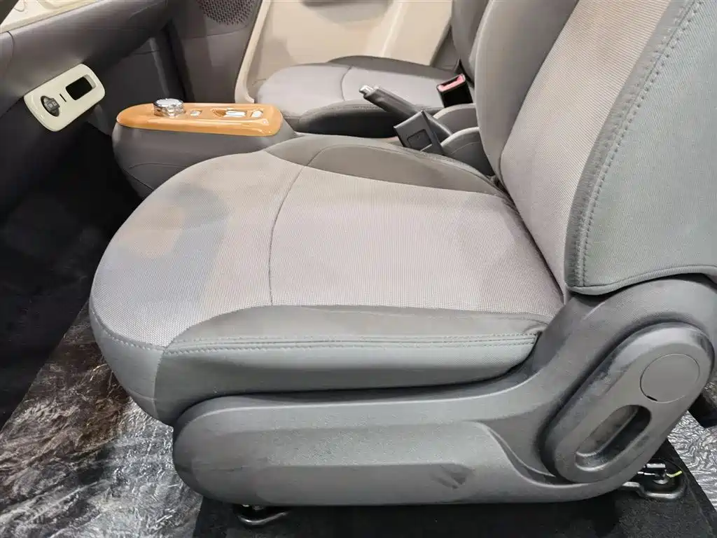 CHANGAN CHANGAN LUMIN