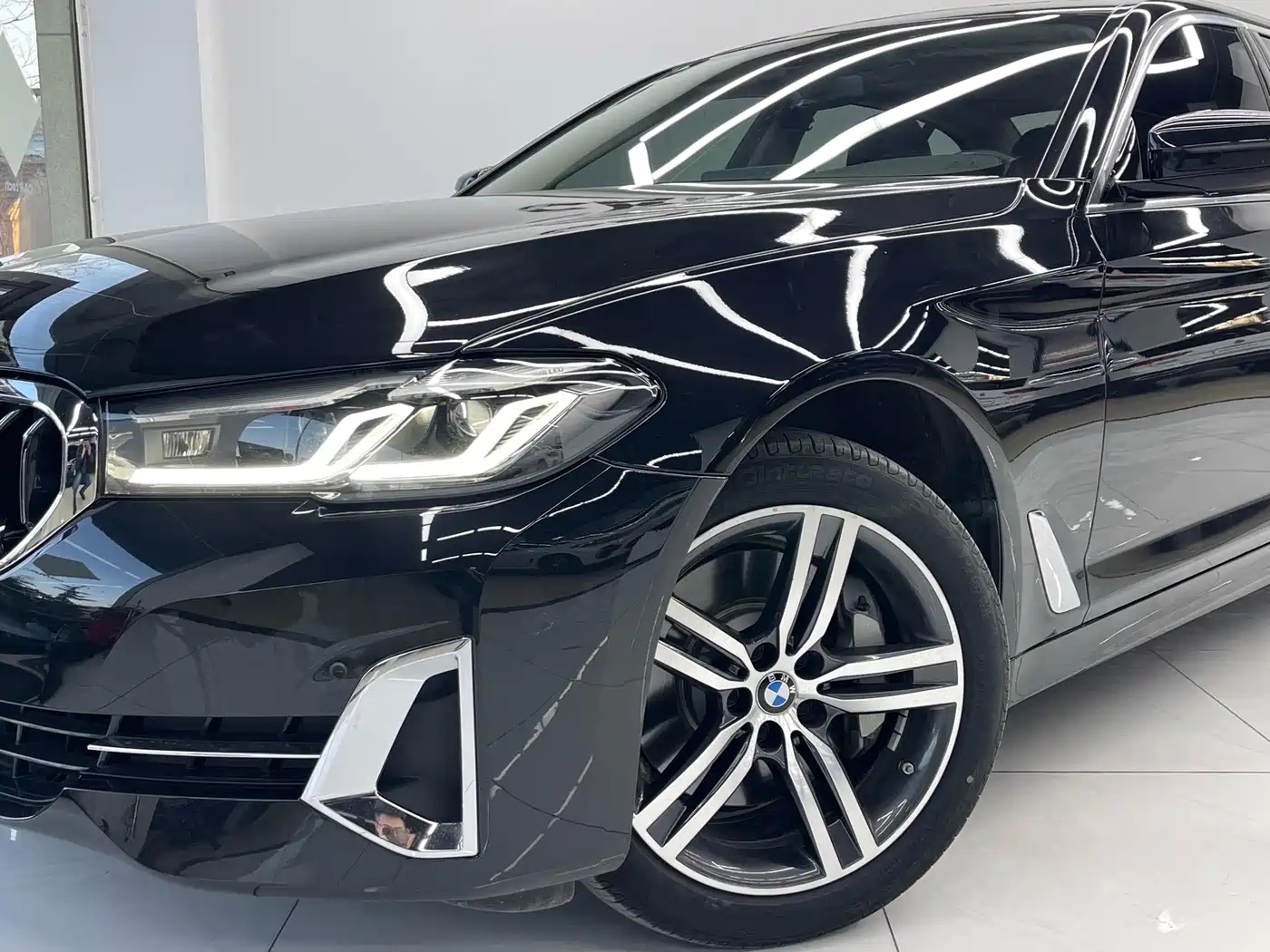 BMW 5 Series 2022 530Li Leading Luxury Package фото 23