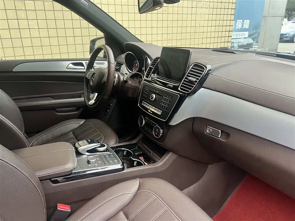 Mercedes-Benz GLS 2018 Facelift GLS 320 4MATIC фото 8