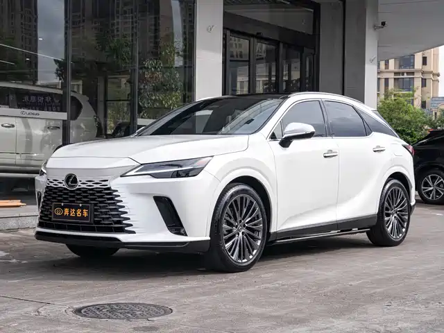 Lexus RX 2023