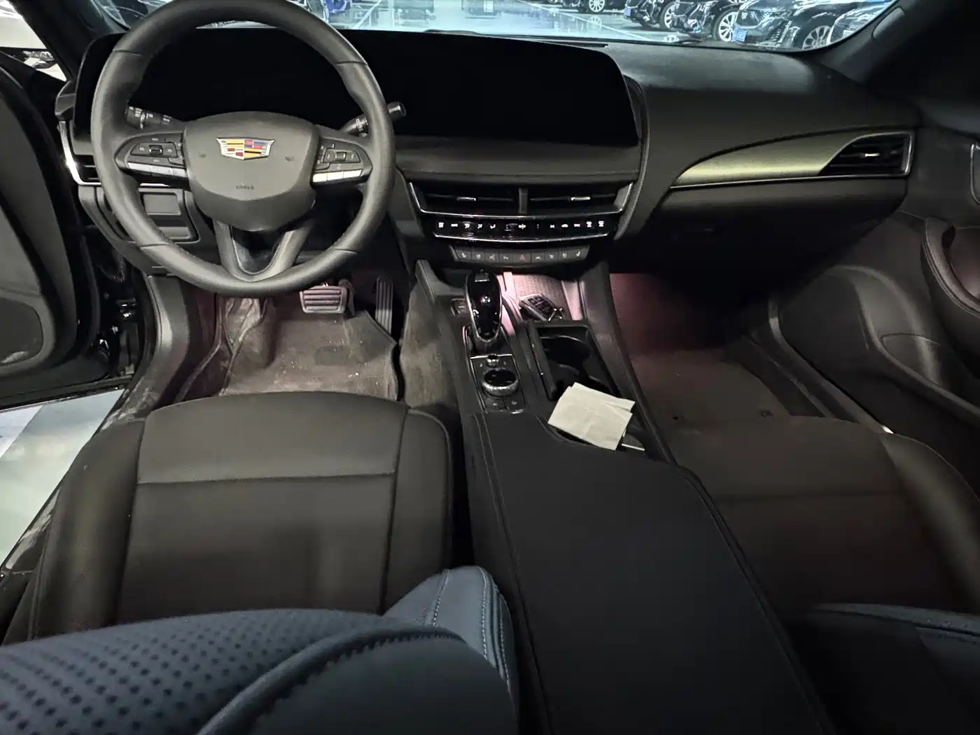 Cadillac CT5 2026 2025 Model 28T Track Performance Edition