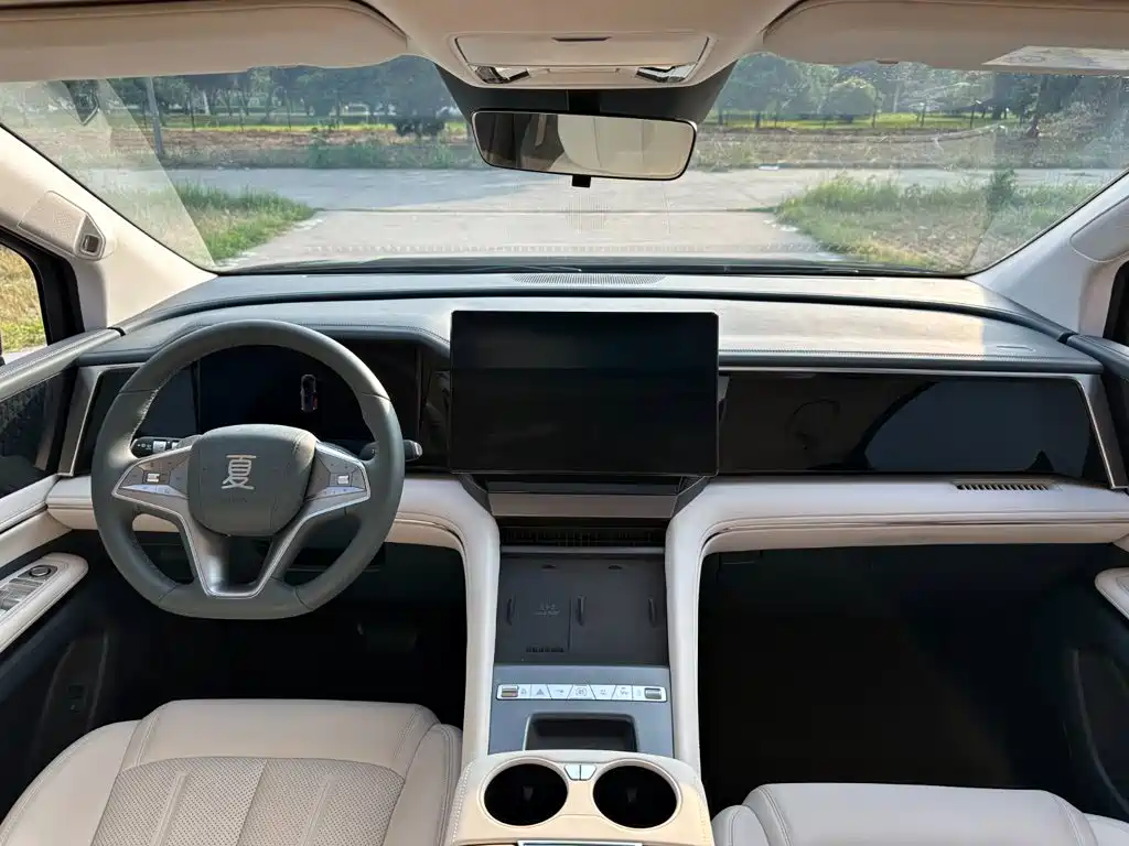 BYD Xia 2026 2026 DM-i 1.5T 218km Premium