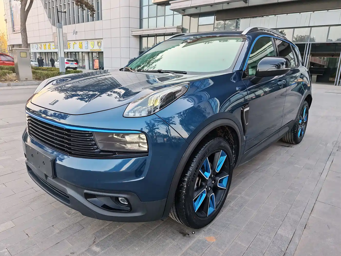 Lynk & Co 01 2019 2.0T 2WD Pro Edition China V