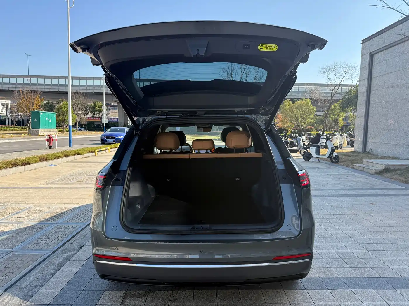 GEELY GALAXY GALAXY STARSHIP 7 EM I