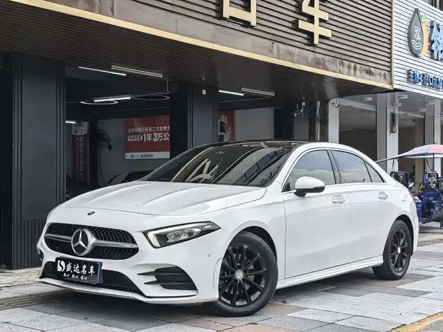 Mercedes-Benz Mercedes-Benz A-Class 2020 A 200 L Sport Sedan