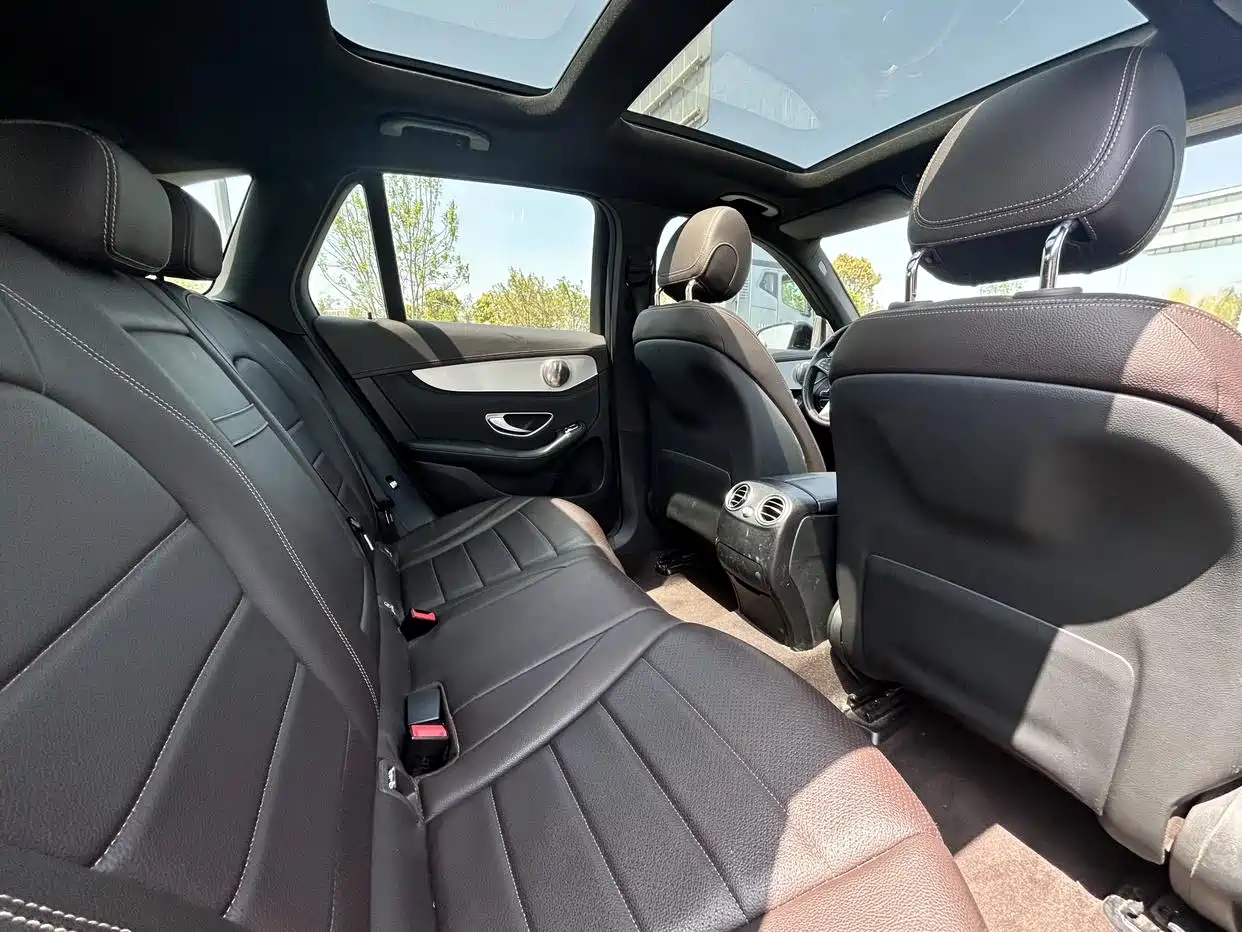 Mercedes-Benz GLC 2018 Facelift GLC 200 4MATIC фото 14