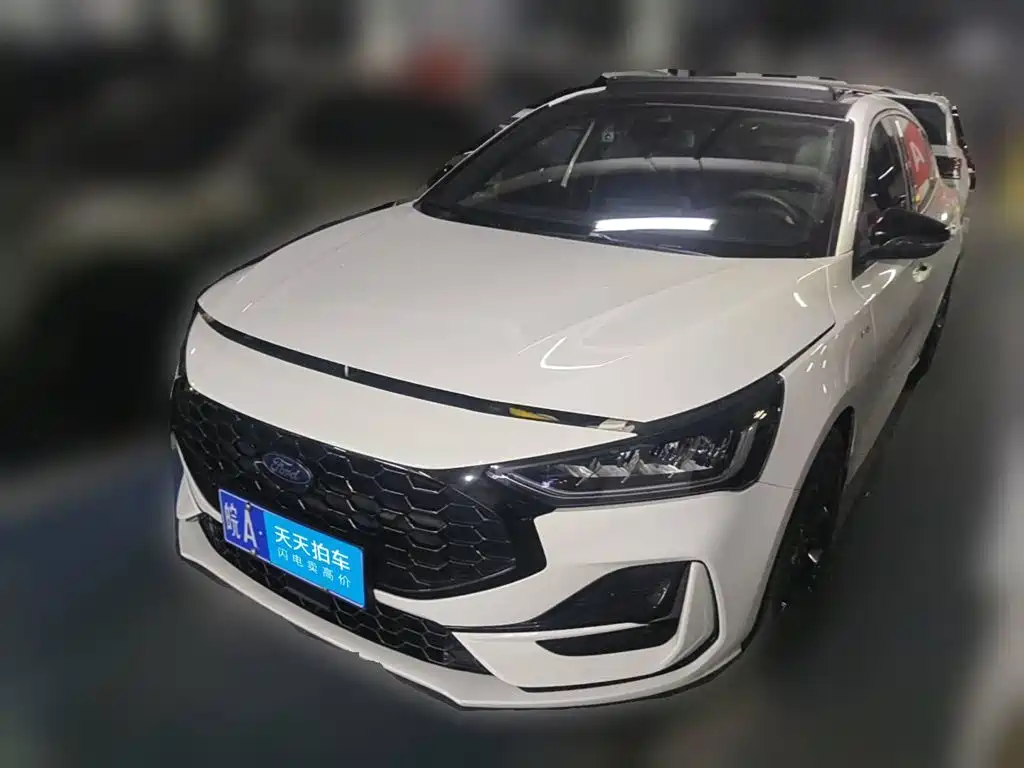 Ford Focus 2022 2022 Sedan EcoBoost 180 Automatic ST Line