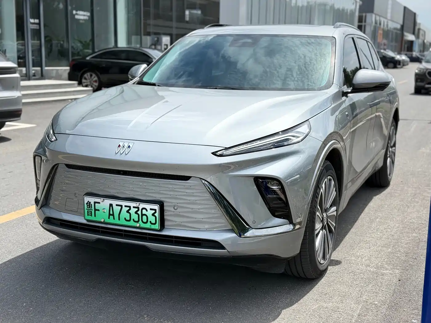 2025 Buick E5