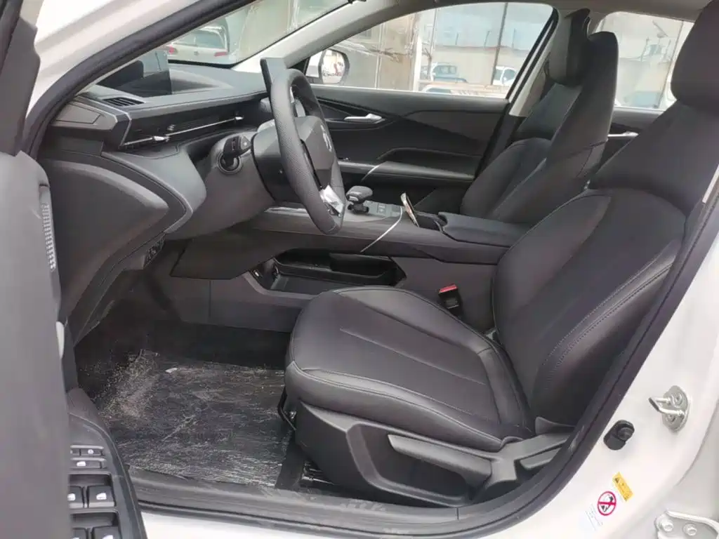 Changan Eado 2026 2025 Blue Whale 1.5T 500Bar Premium