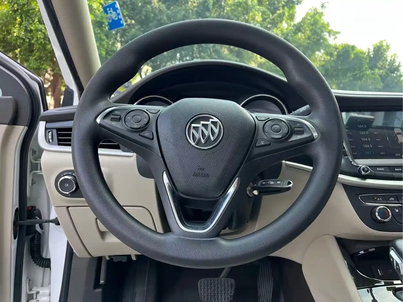 Buick Verano 2015 Sedan 15S Automatic Leading фото 33