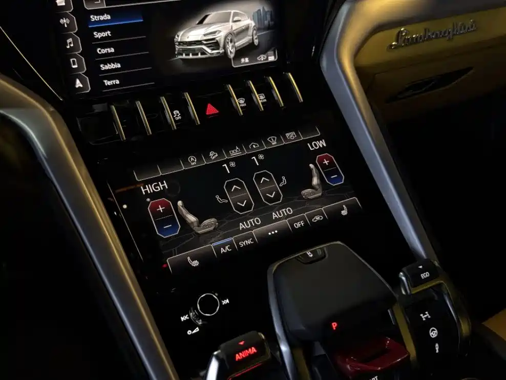 Lamborghini Urus 2021 4.0T V8 фото 8