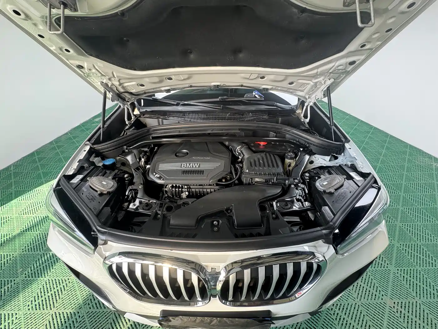 BMW X1 2022 sDrive20Li Fashion фото 7