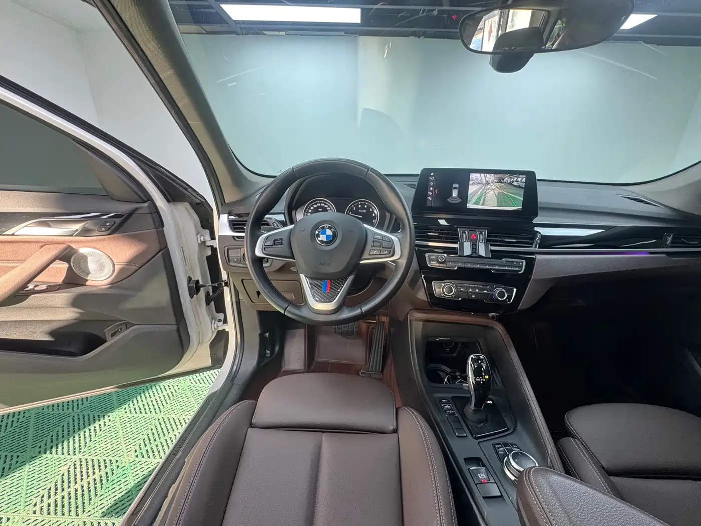BMW X1 2022 sDrive20Li Fashion фото 22