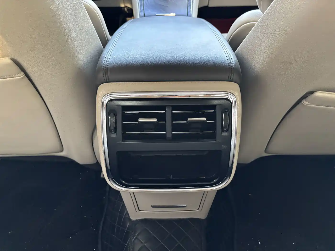 Lincoln Continental 2018 2017 3.0T AWD Prestige Edition