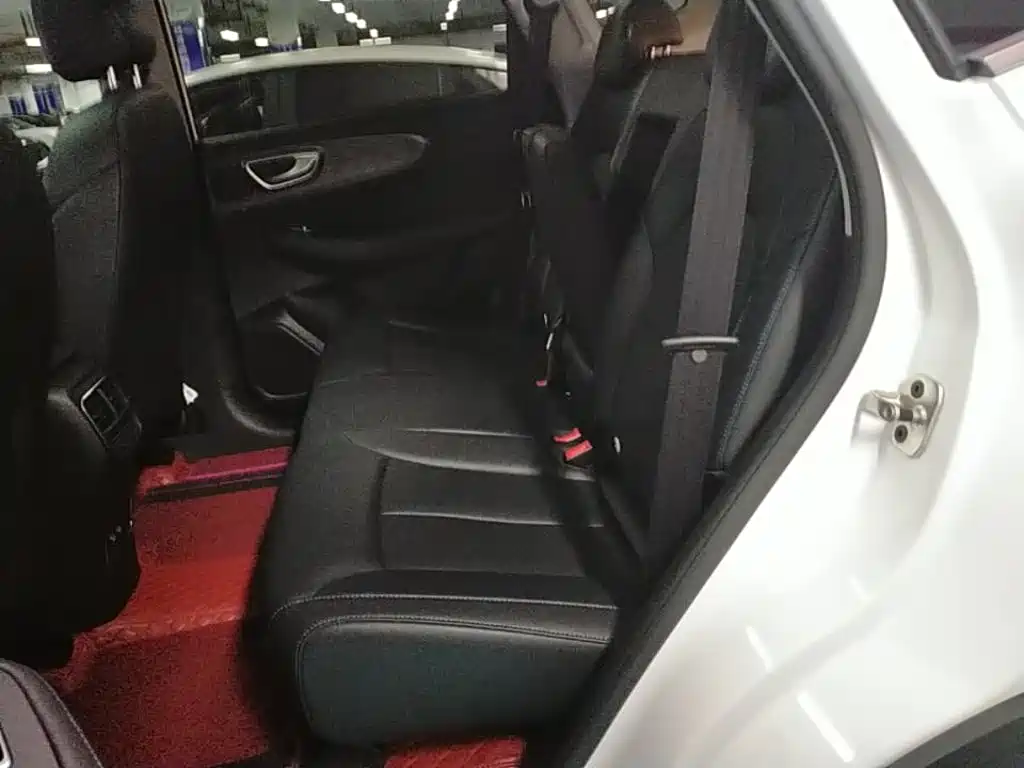 Roewe RX5 2025 2025 PLUS 330TGI Auto Trend-Setting Smart Edition