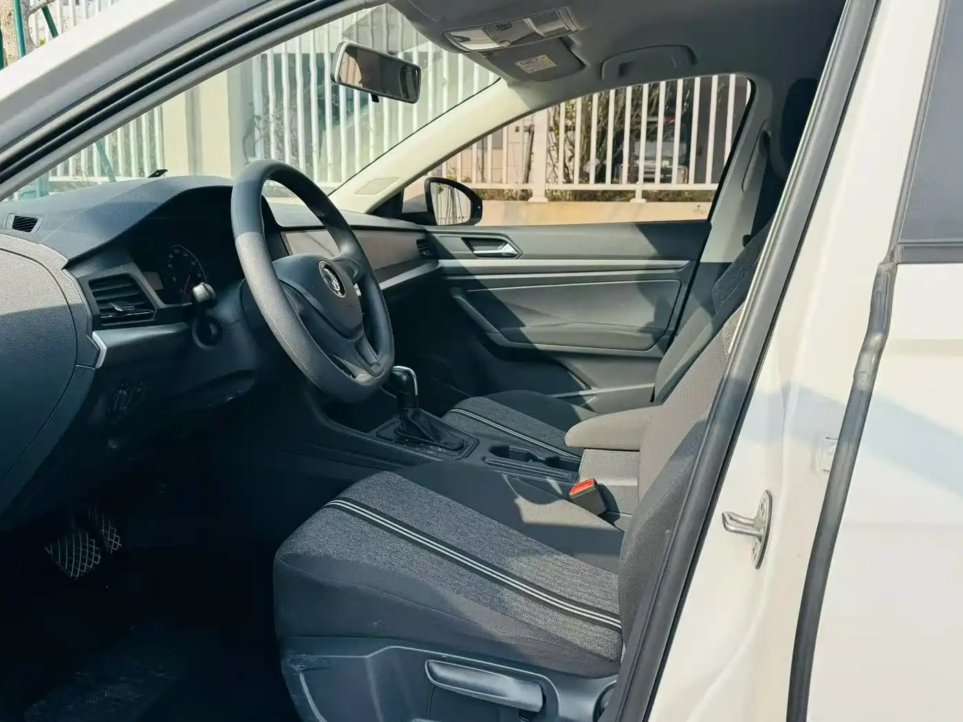 Volkswagen Lavida 2021 1.5L Automatic Trend Edition фото 4