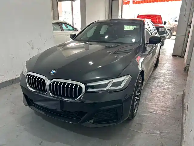 BMW 5 Series 2023