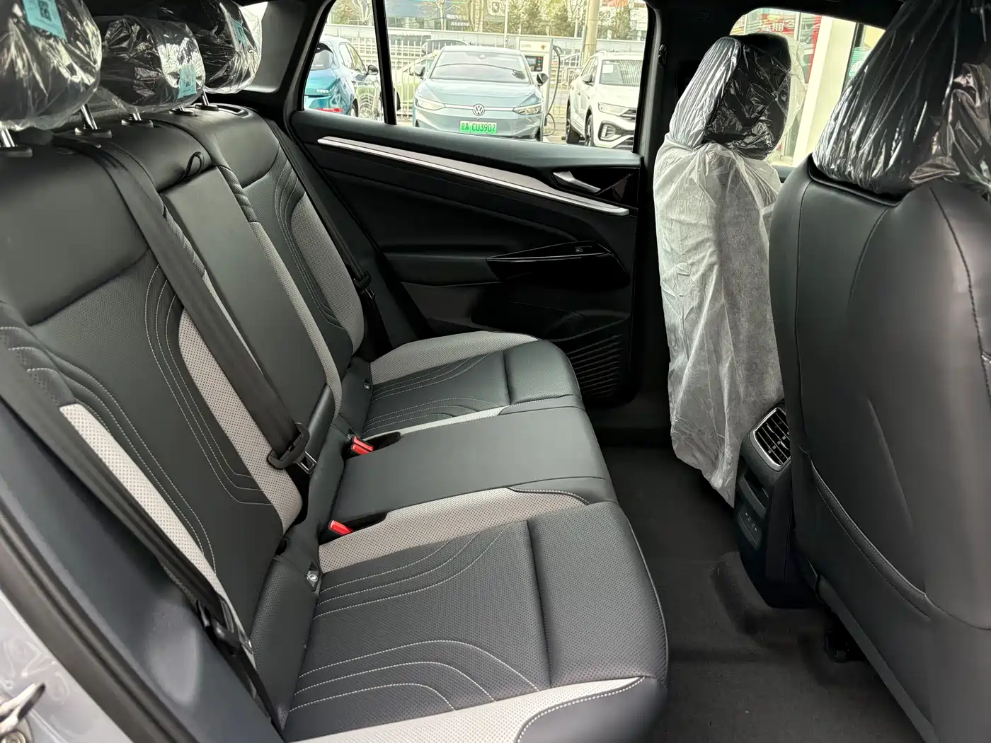 Volkswagen ID.4 CROZZ 2026 Dark Knight PRO Edition фото 10