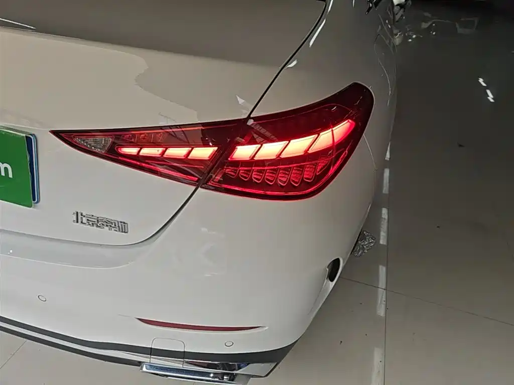Mercedes-Benz C-Class 2024 Facelift C 260 L Sport фото 8