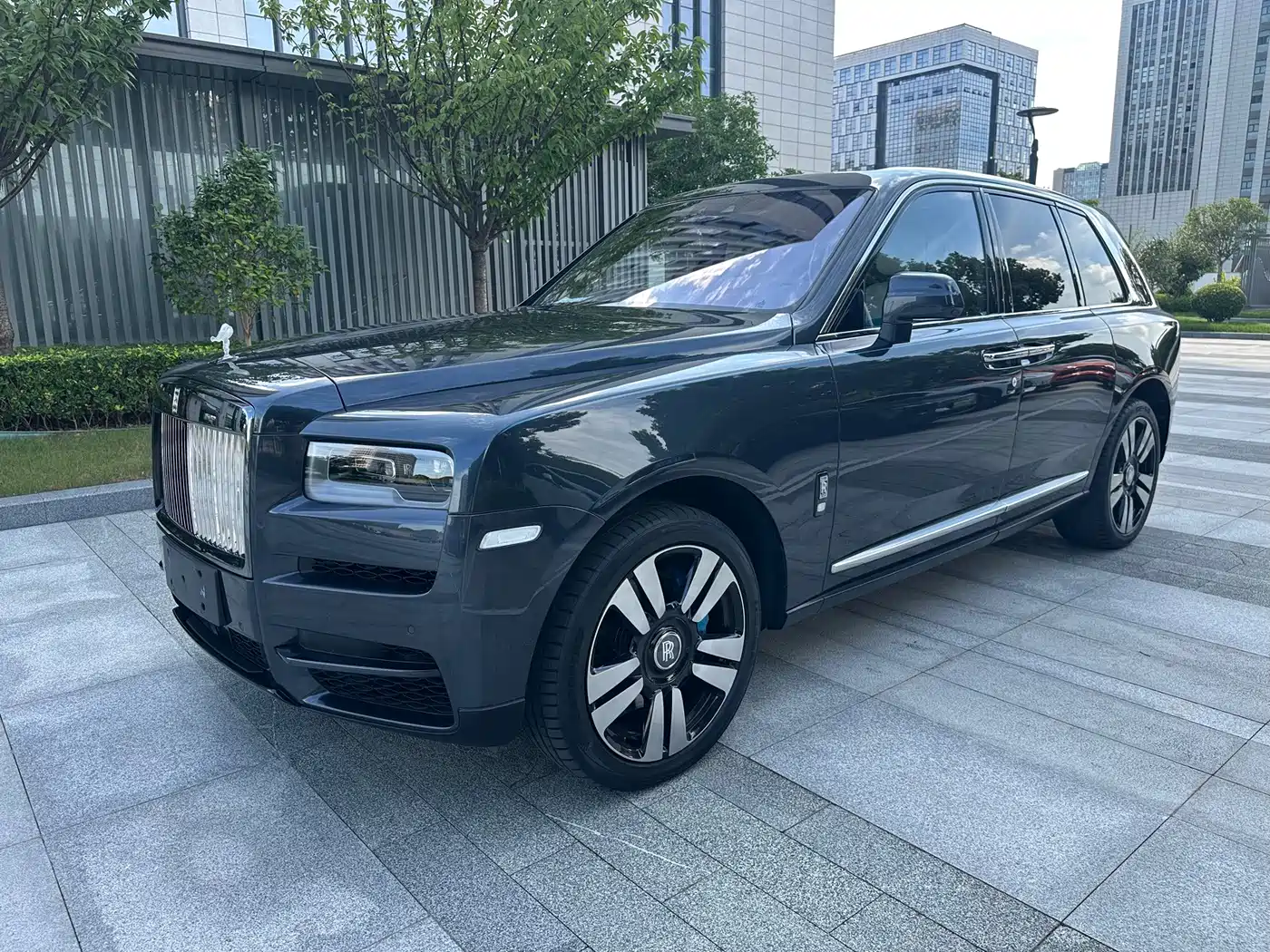 Rolls-Royce Cullinan 2019 2018 4-Seater Version