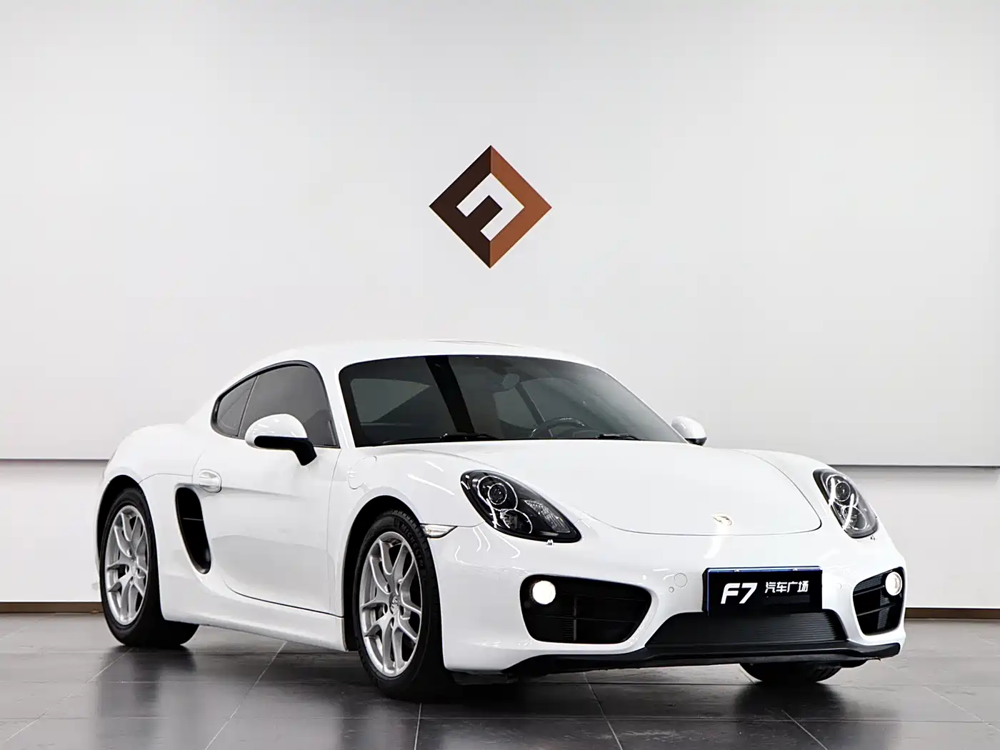 Porsche Cayman 2013 Cayman 2.7L фото 3