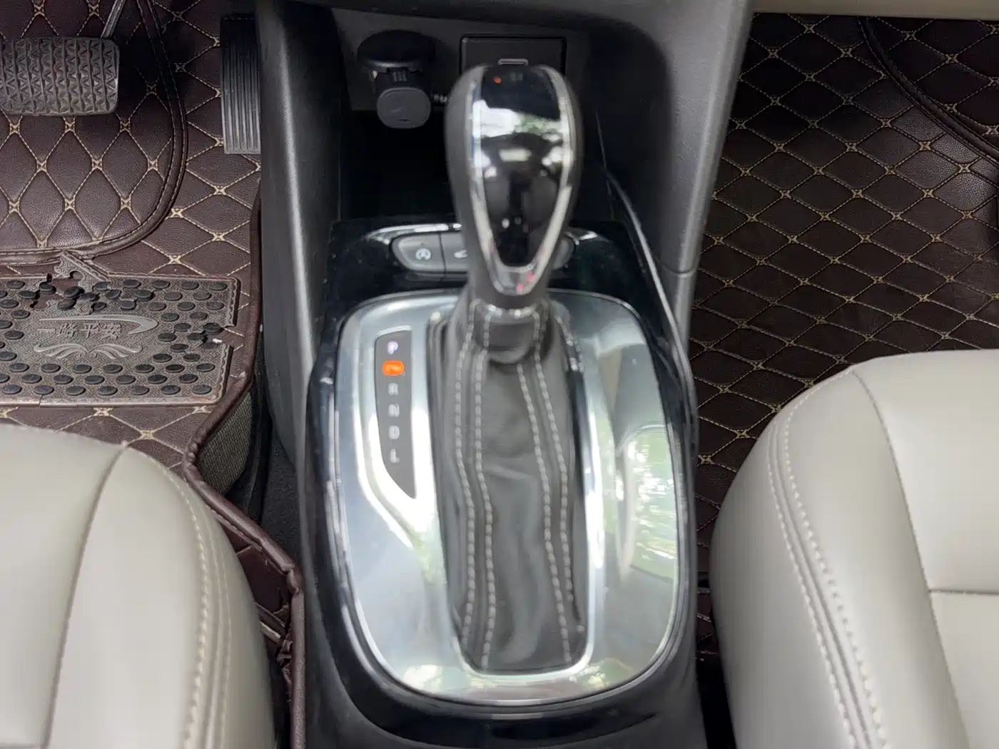 Фото 18 - Buick Excelle
