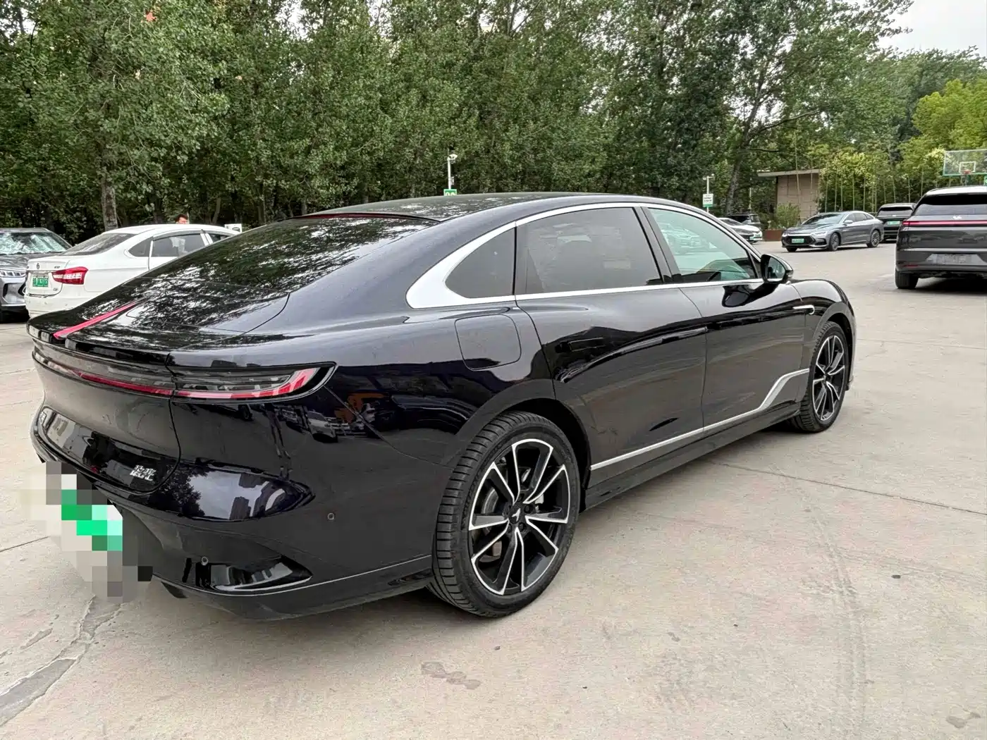 Voyah Passion 2023 2024 PHEV AWD Ultra Long Range Flagship