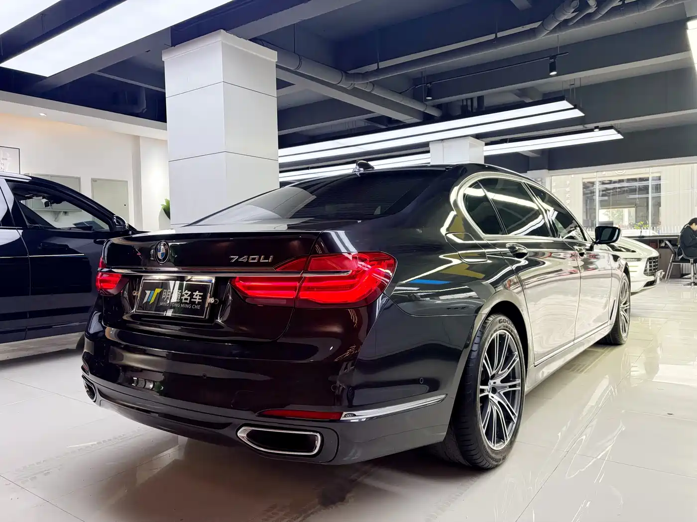 BMW 7 Series 2016 730Li Luxury фото 6