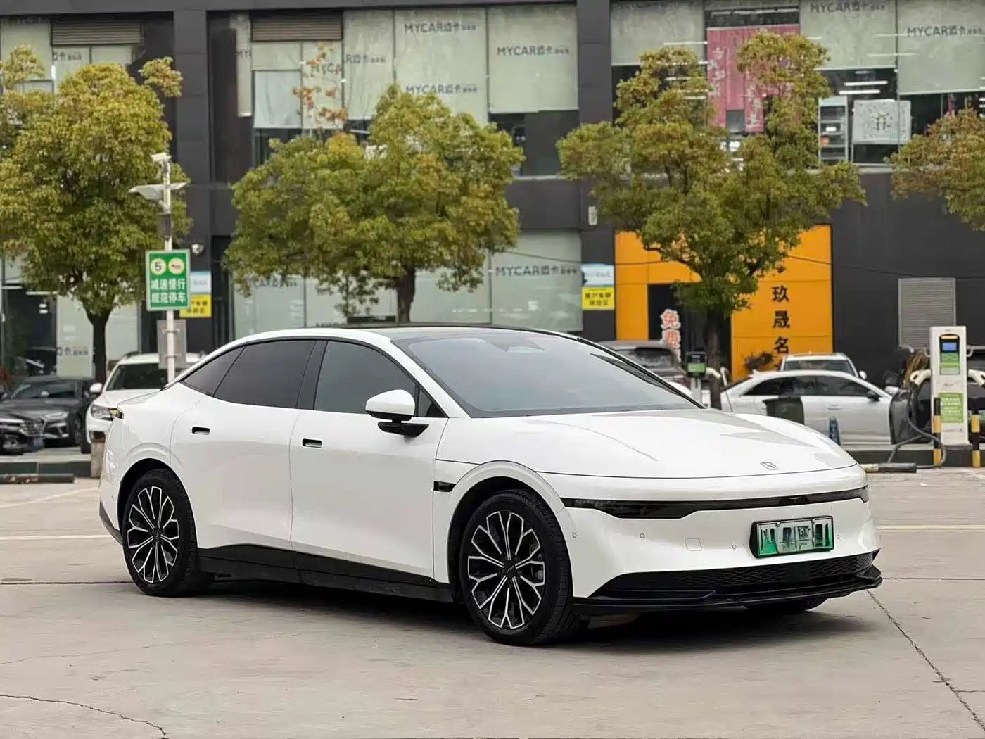 ZEEKR EXTREME KRYPTON 007