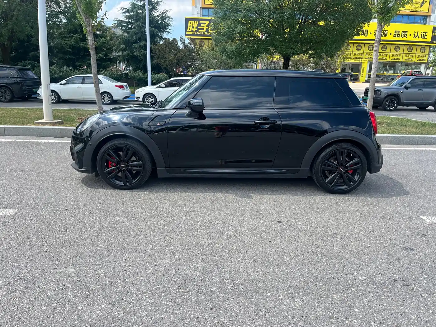 MINI COUNTRYMAN 2022 2022 2.0T COOPER S ALL4 Black Label Special Edition