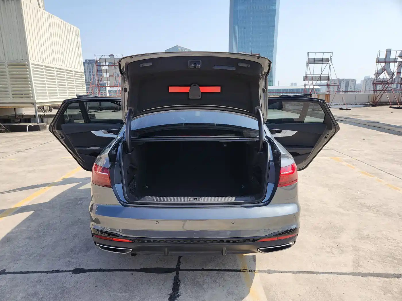 Audi A4L 2022 40 TFSI Luxury Dynamic фото 12