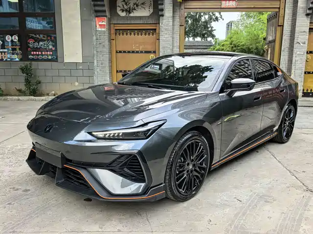 Changan UNI-V 2025