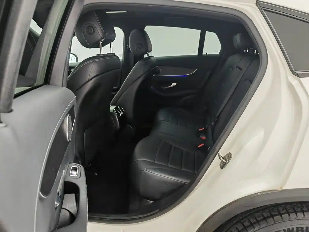Mercedes-Benz GLC Coupe 2021 2020 GLC 300 4MATIC Coupe SUV