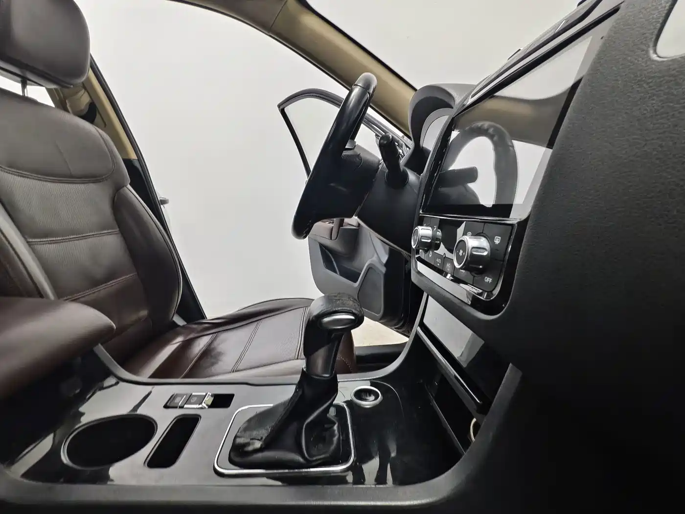Yema Auto Yema T70 2016 2016 1.8T CVT Wisdom