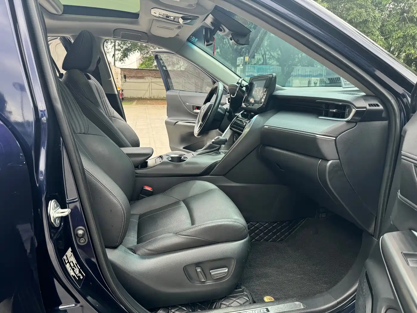 Toyota Lingfang HARRIER 2022 2022 2.0L CVT 2WD Luxury Edition