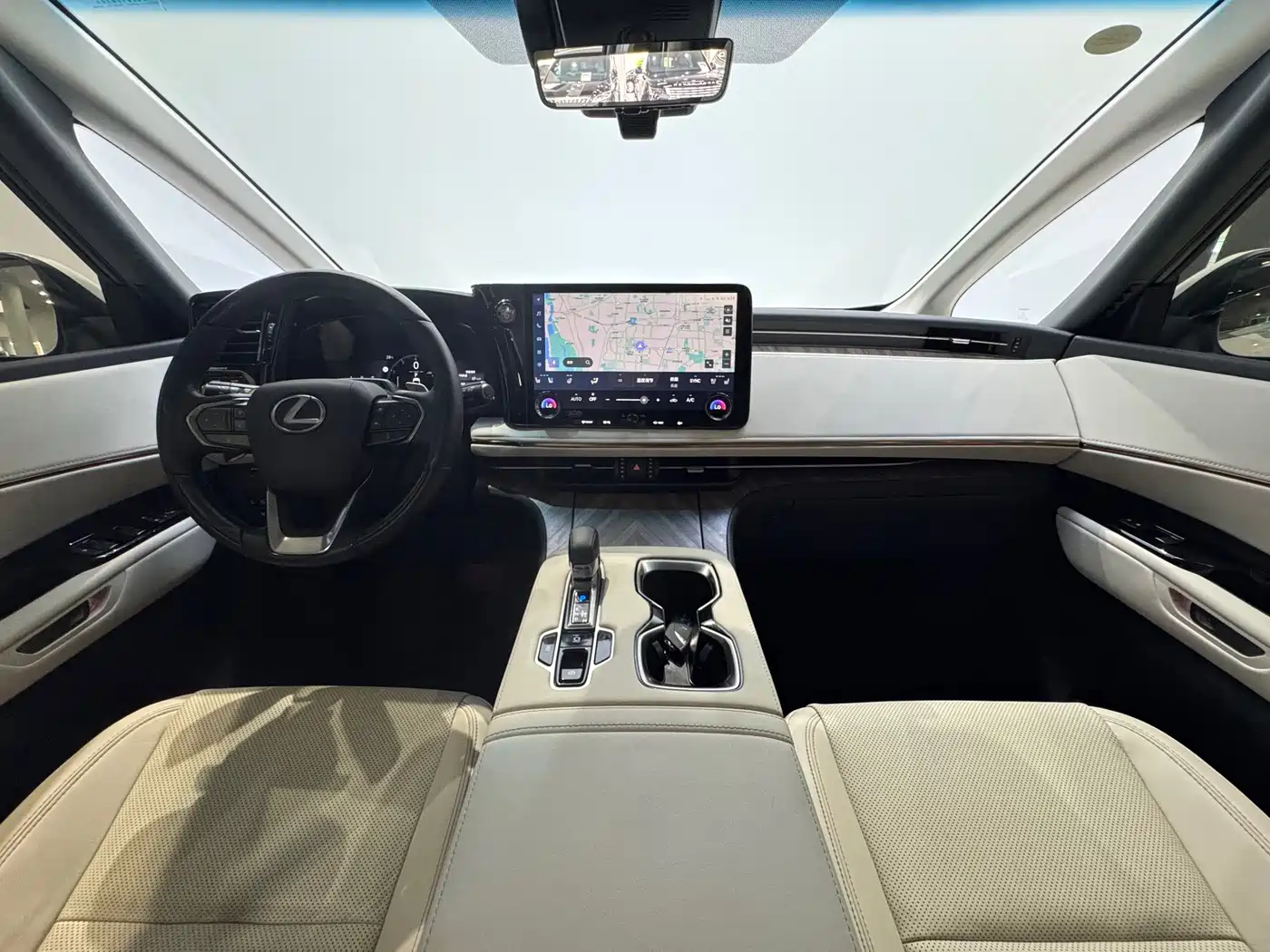 Lexus LM 2024 2023 500h 6-Seater Prestige Edition