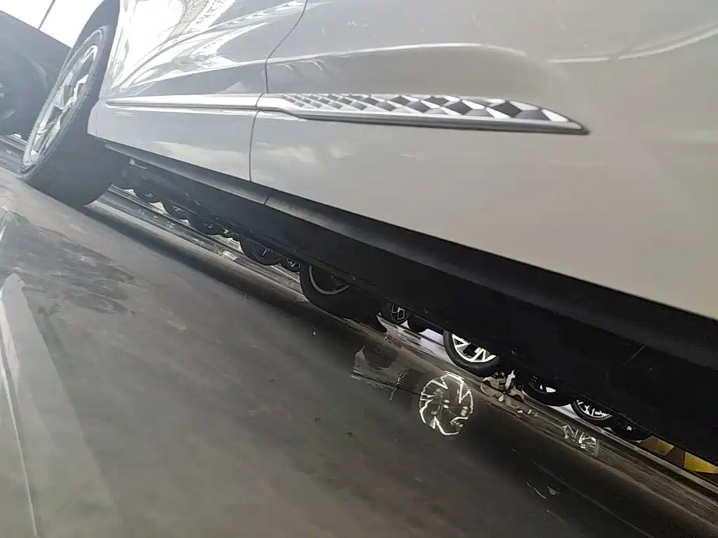 Hongqi HS3 PHEV 2026 2025 125km Jingwei 2 Million Commemorative Edition
