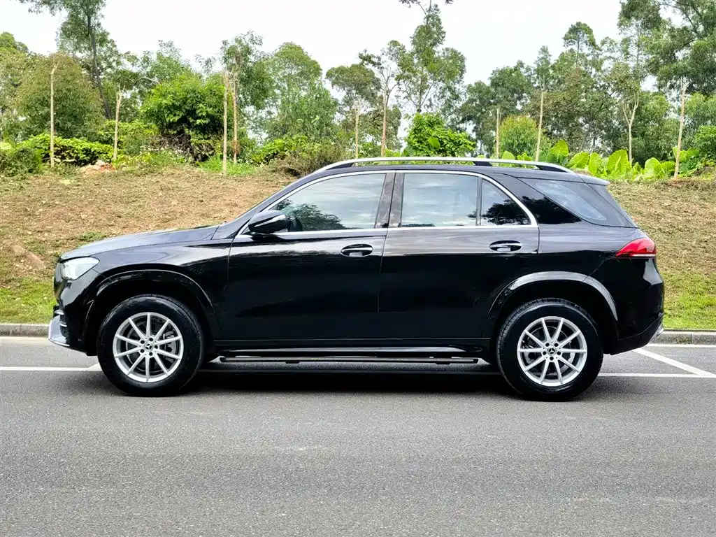 Mercedes-Benz GLE 2020 Facelift GLE 350 4MATIC Fashion фото 4