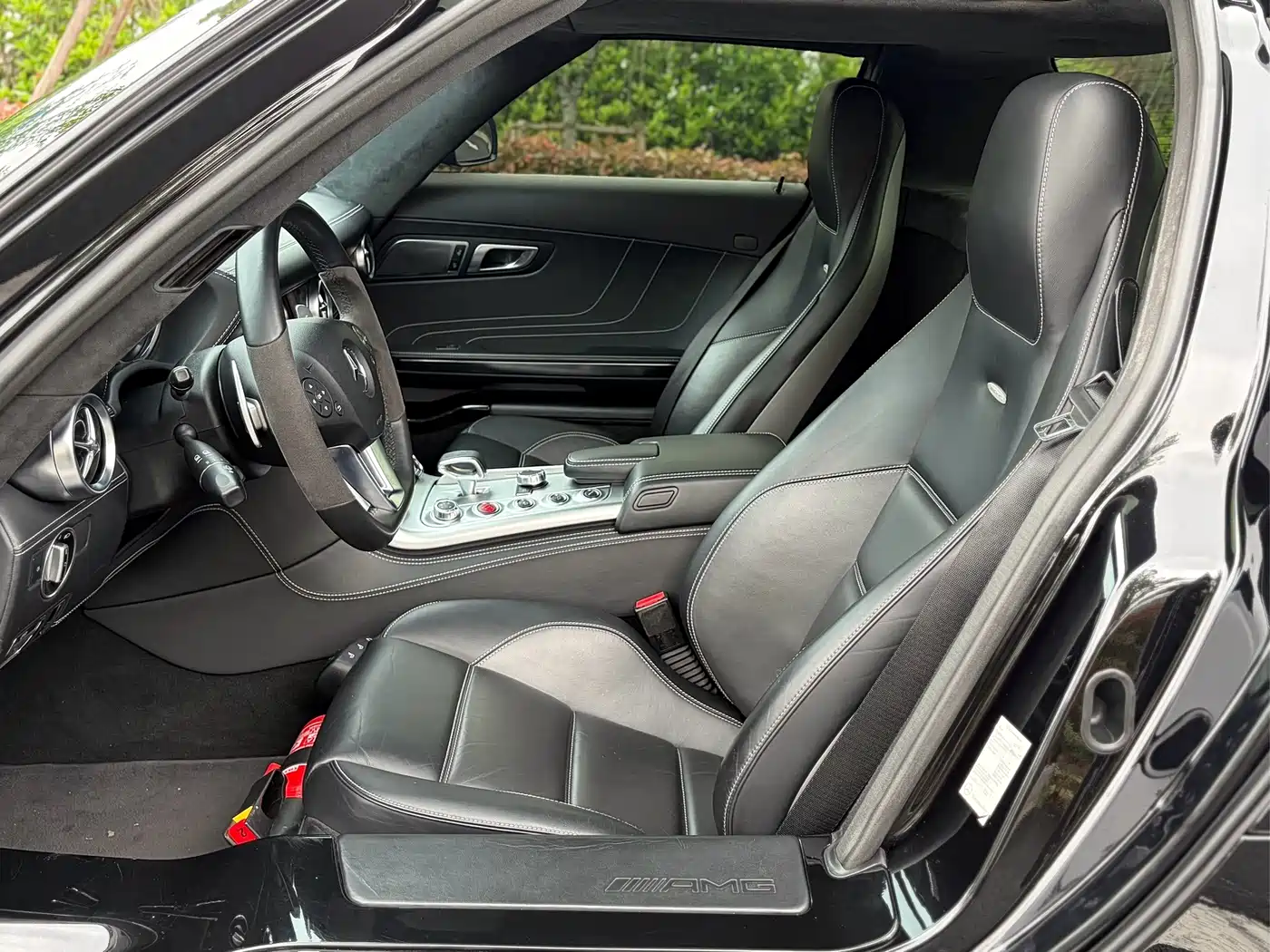 Mercedes-Benz SLS AMG 2015 2011 SLS AMG