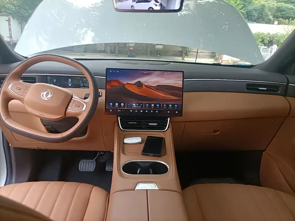 Dongfeng Aeolus L8 2025 2025 Plug-in Hybrid