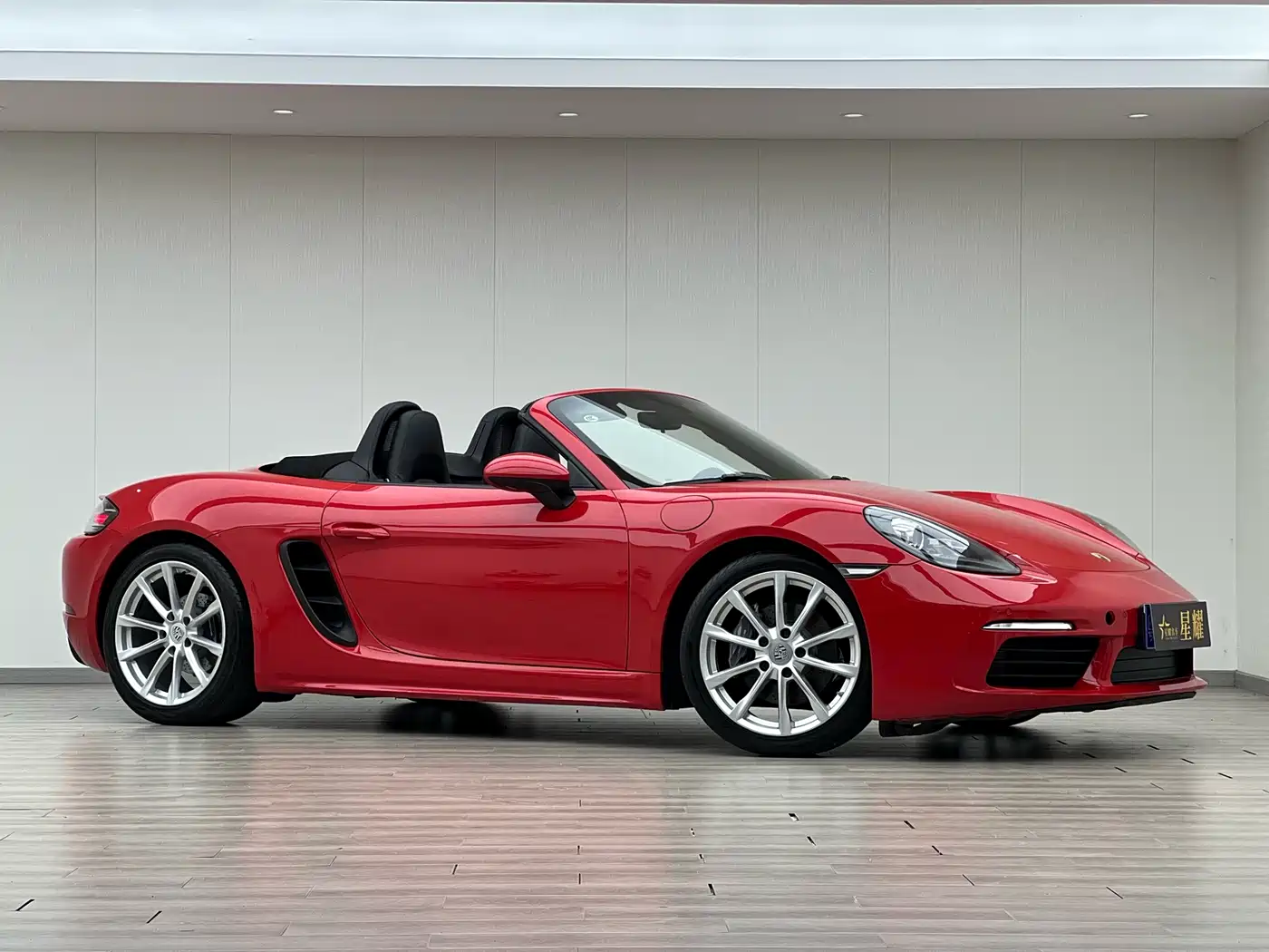 Porsche 718 2018 Boxster 2.0T фото 4